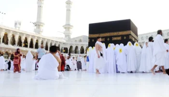 depositphotos_12179882-stock-photo-makkah-kaaba-hajj-muslims